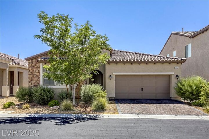 832 Gallery Course Drive  Las Vegas NV 89148 photo