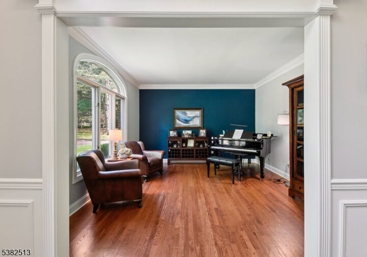 Property Photo: 33 Skyline Dr NJ 07059