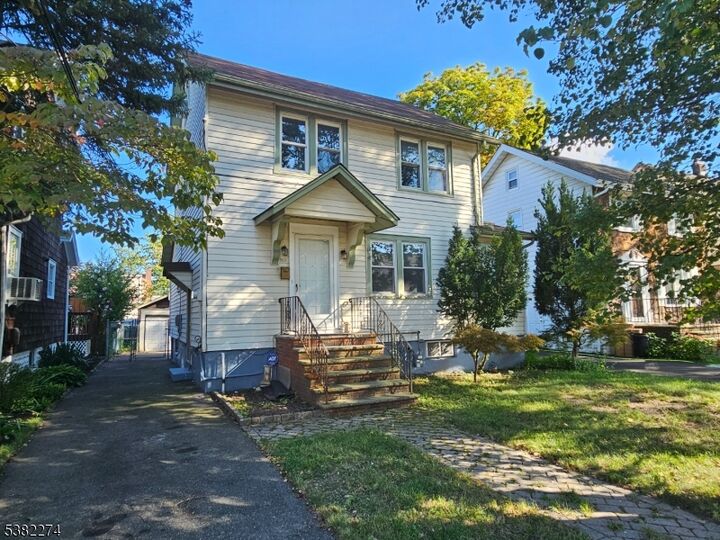Property Photo: 969 Arnet Ave NJ 07083