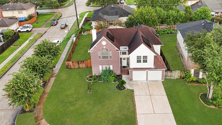 Property Photo:  6130 Summerville Lane  TX 77041 