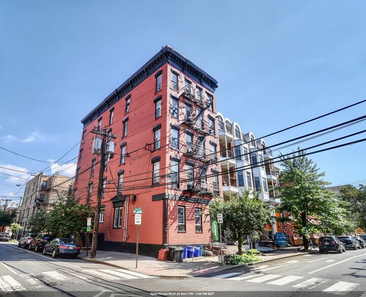 235 Monroe St 11  Hoboken NJ 07030 photo