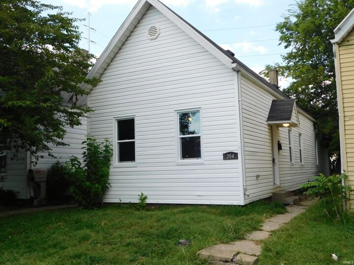 204 E Tennessee Street  Evansville IN 47711 photo