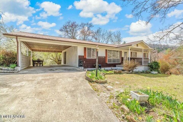 201 Adcock Hollow Rd  Harriman TN 37748 photo