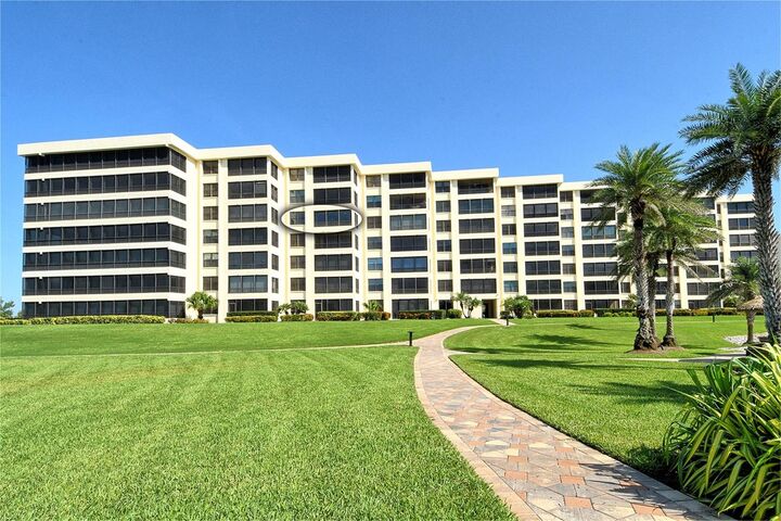 Property Photo:  5750 Midnight Pass Road 508 E  FL 34242 