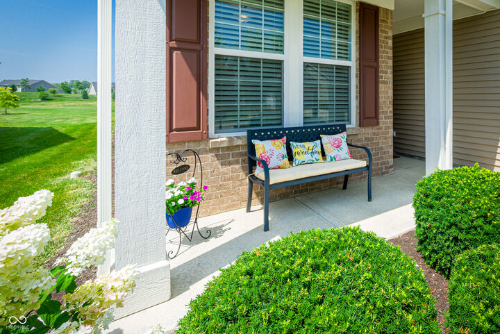 Property Photo: 4917 Silverbell Drive IN 46168