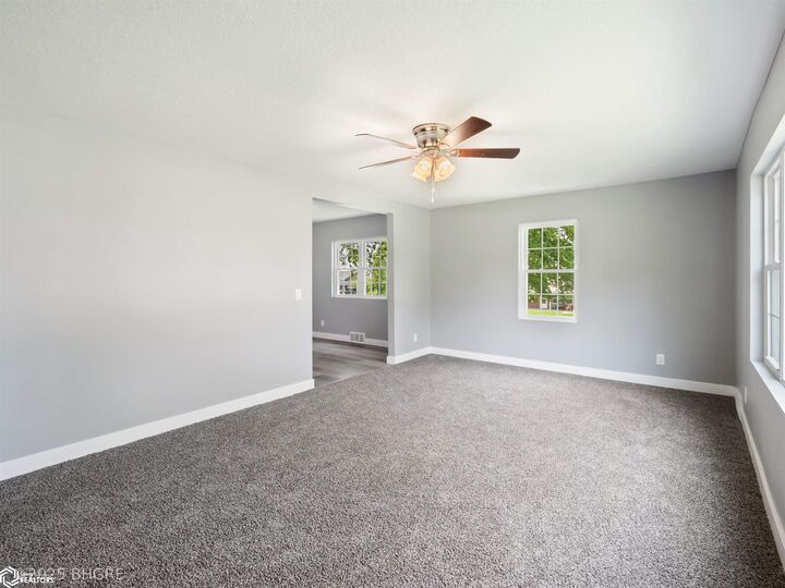 Property Photo:  301 6th Street  IA 50164 