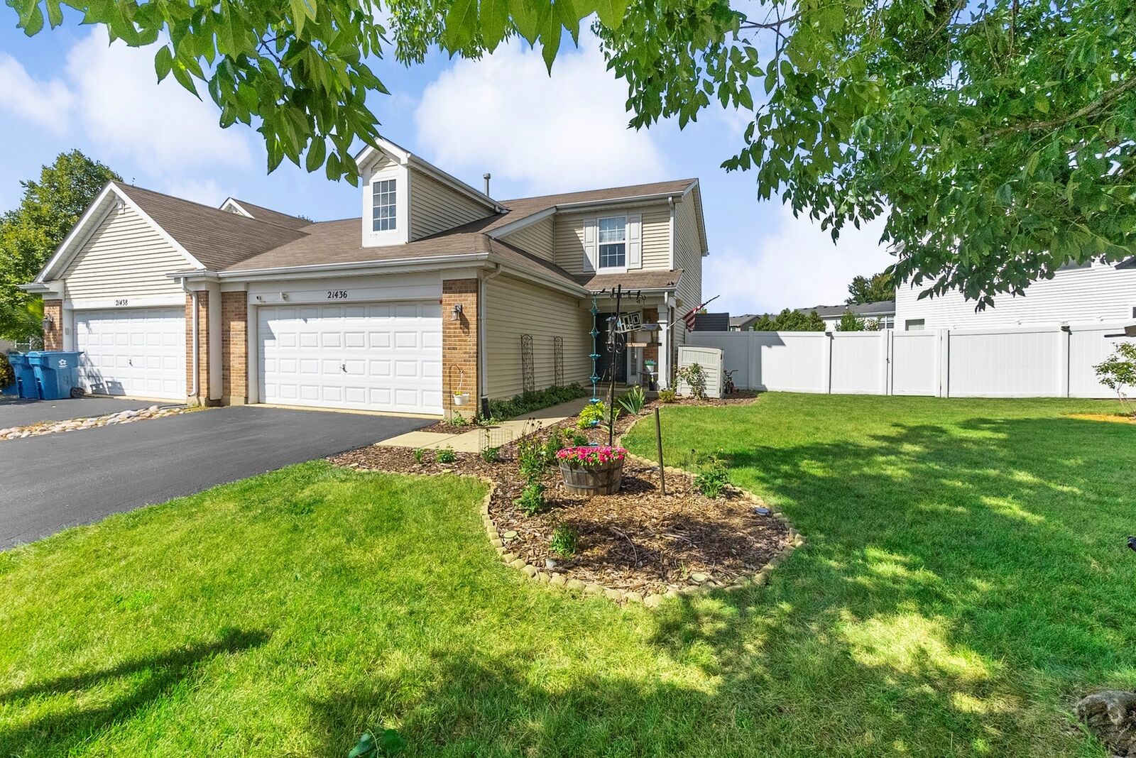 Property Photo:  21436 Loch Lane  IL 60403 