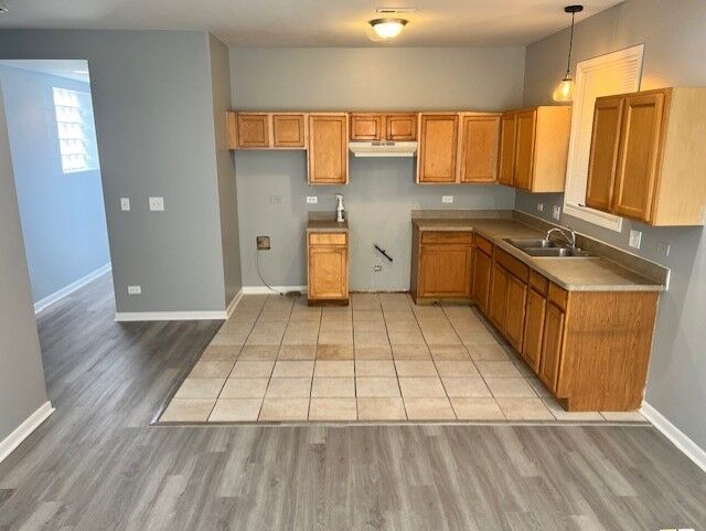 Property Photo:  4114 W Maypole Avenue 1  IL 60624 