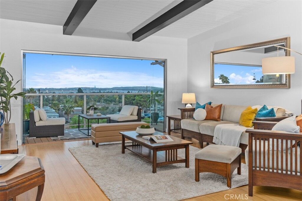 Property Photo:  2515 Geranium Street  CA 92109 
