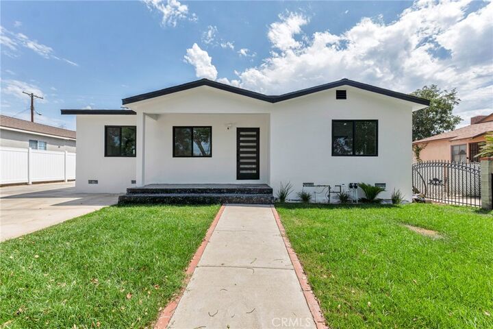 Property Photo: 14448 Pinney Street CA 91331