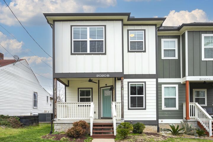 2020 14th Ave N  Nashville TN 37208 photo