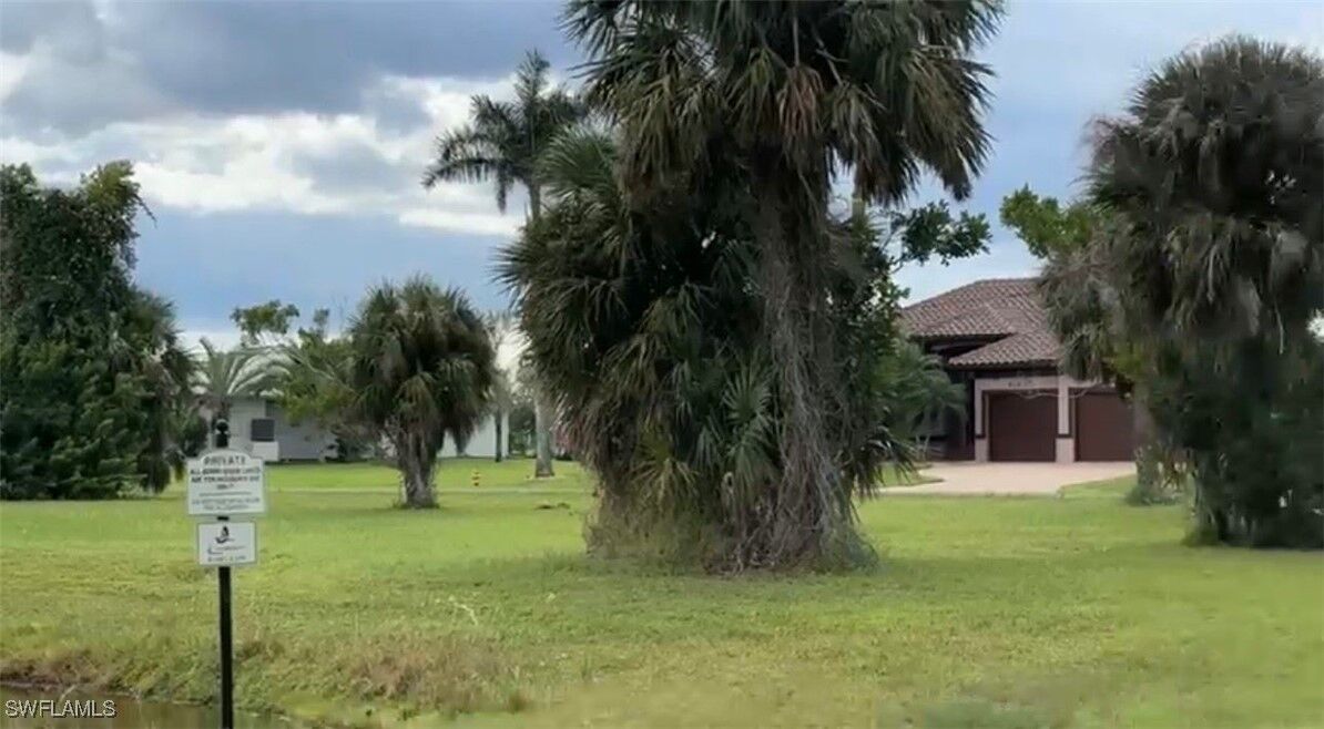 Property Photo: 24138 Peppercorn Road FL 33955