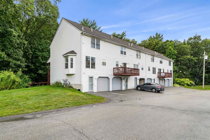 Property Photo: 73 Lochmere Lane NH 03063