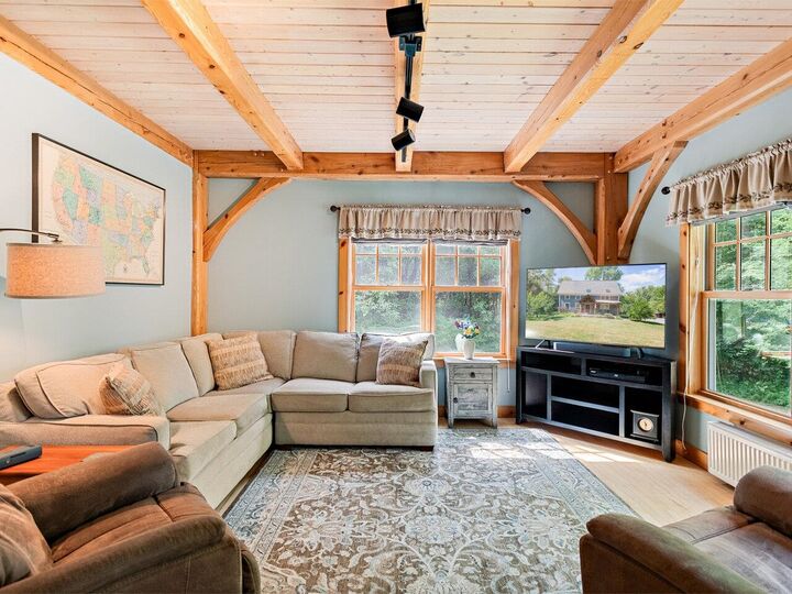 Property Photo: 588 Round Barn Road VT 05456
