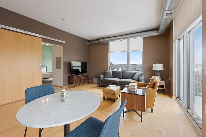 Property Photo:  1211 Lagoon Avenue 508  MN 55408 
