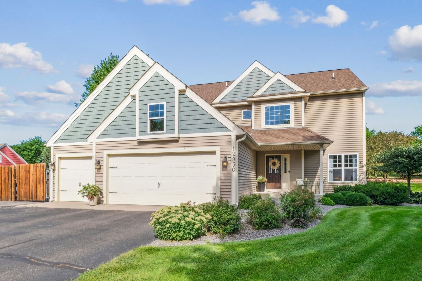 Property Photo: 12930 44th Place Circle NE MN 55376