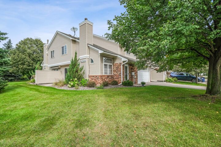 Property Photo: 1924 Sapphire Point 97 MN 55122