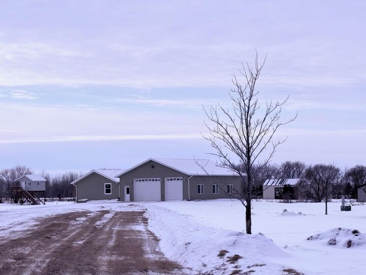 Property Photo:  20371 180th Avenue N  MN 56585 