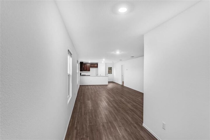 Property Photo:  7512 Woodpecker Drive  TX 75071 