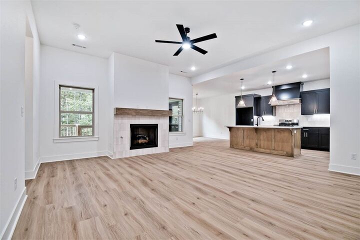 Property Photo: 1 Pagham Lane AR 72714