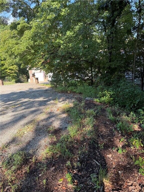 Property Photo: 6 Puma Lane AR 72631