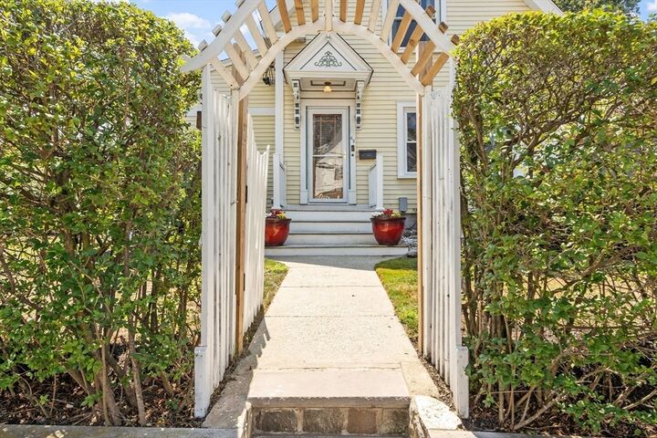 Property Photo:  60 Clifton Ave  MA 02301