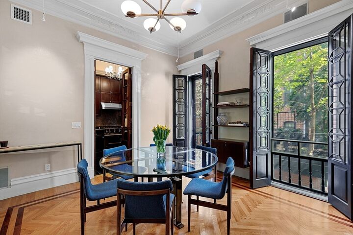 Property Photo: 22 Worcester Sq 1 MA 02118