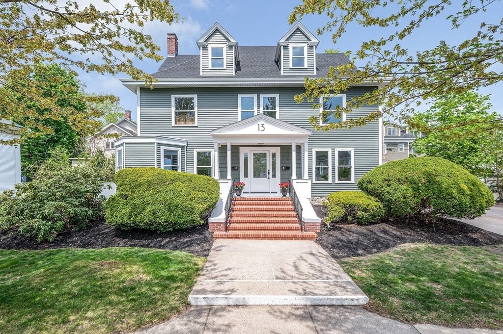 Property Photo:  13 Chestnut Street B  MA 01880 