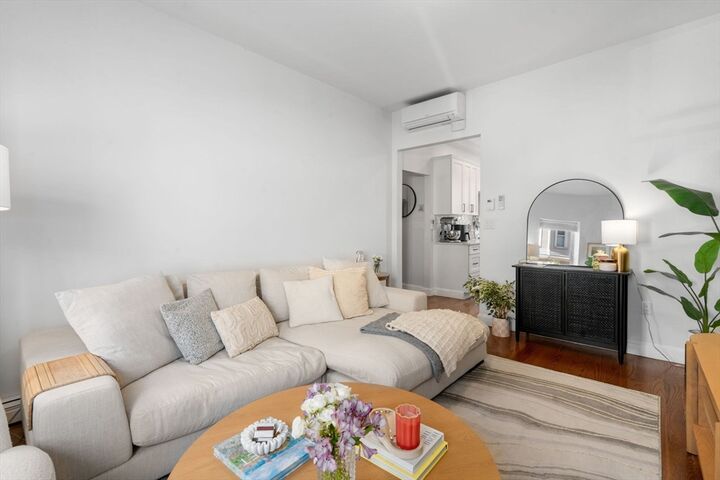 Property Photo:  145 N St 1  MA 02127 