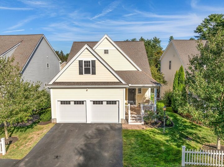 Property Photo:  3 Monument Pl 3  MA 01720 
