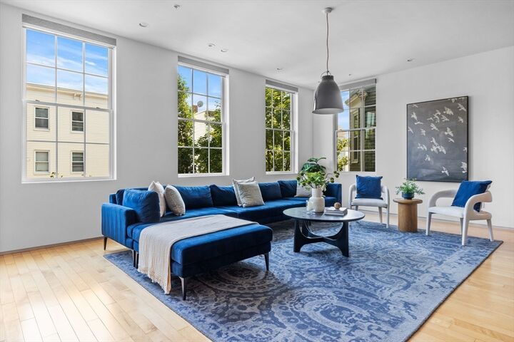Property Photo:  618 East 2nd St B  MA 02127 