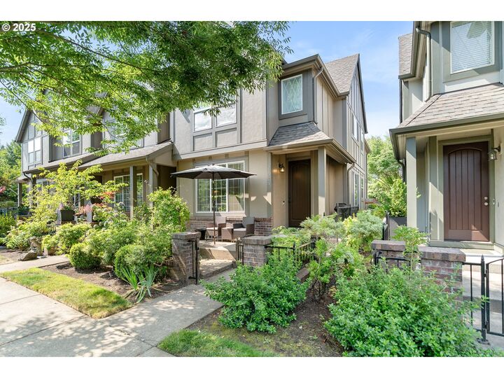 Property Photo: 29273 SW Villebois Dr OR 97070