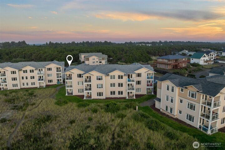Property Photo:  1600 W Ocean Avenue 234  WA 98595 