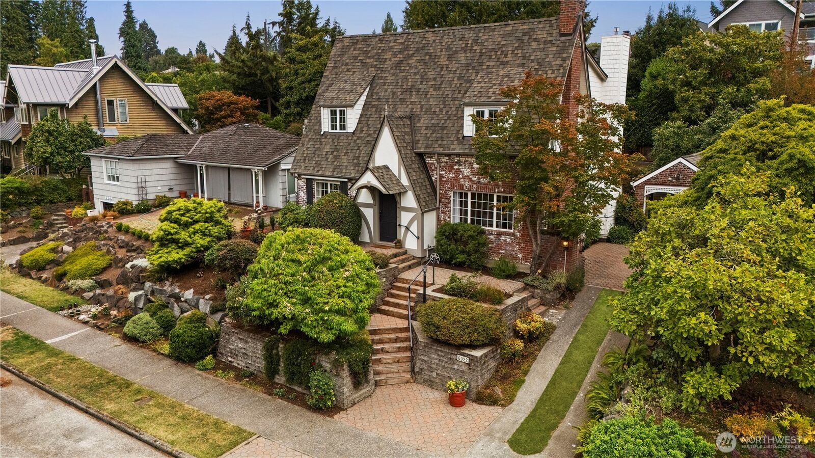 Property Photo: 6022 Vassar Avenue NE WA 98115