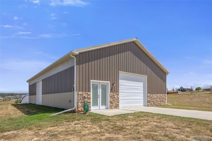 Property Photo: 2630 Frontier Lane CO 80116