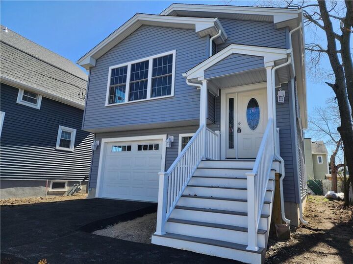 Property Photo:  68 Westwood Avenue  RI 02905 