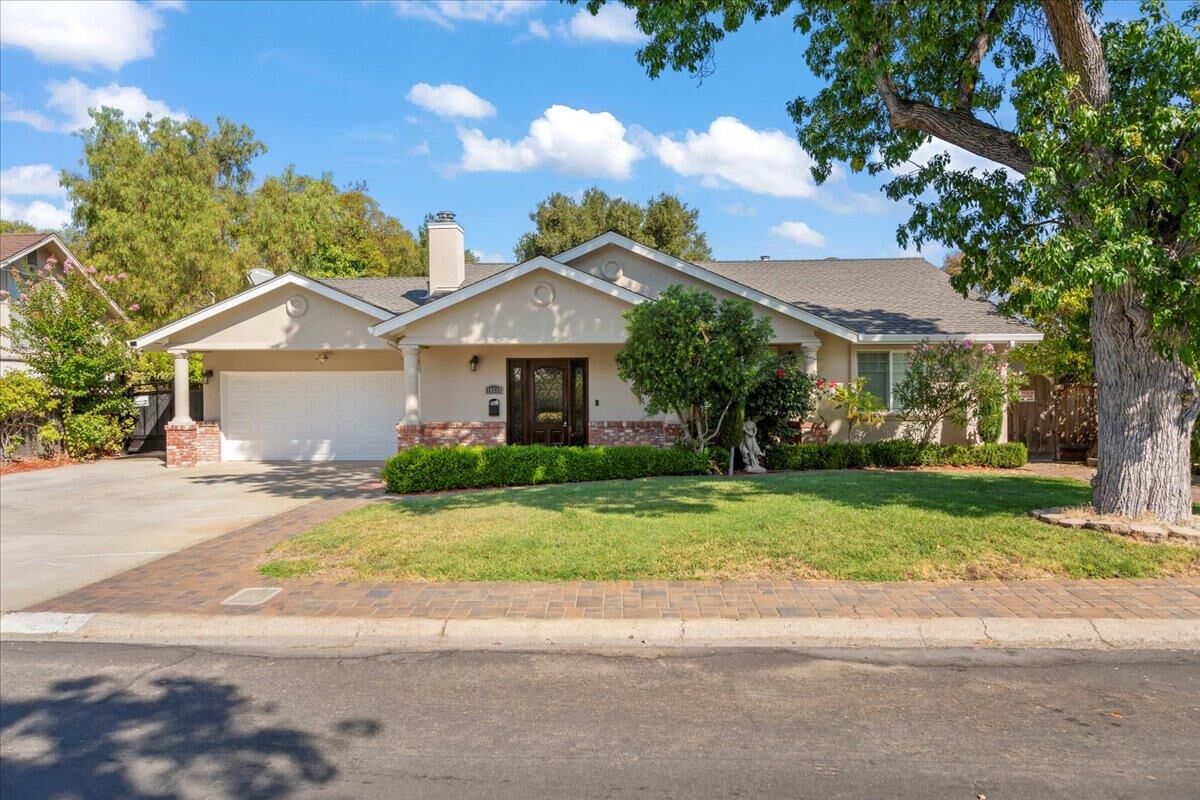 Property Photo: 14639 Berry Way CA 95124