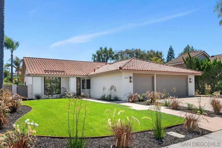 Property Photo: 1127 Santa Rufina Court CA 92075