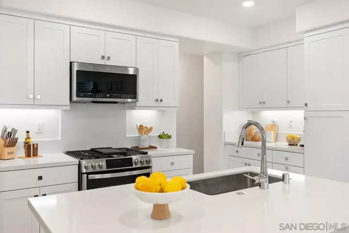 1400 Lasso Way 203  Rancho Mission Viejo CA 92694 photo