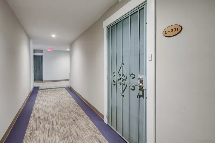 Property Photo: 1855 Diamond St 201 CA 92109