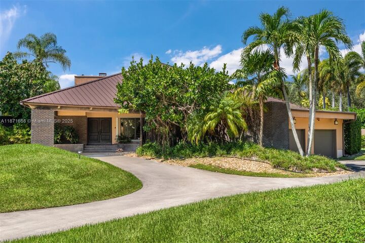 Property Photo:  8925 SW 102nd Ter  FL 33176