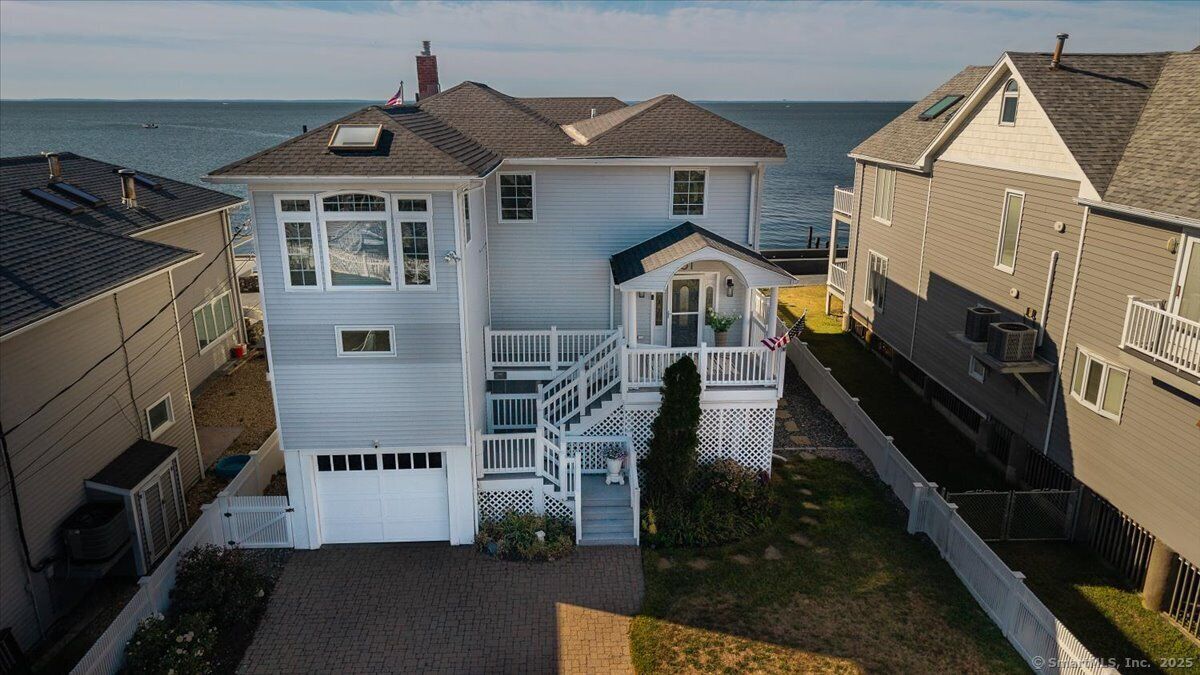 Property Photo:  31 Point Beach Drive  CT 06460 