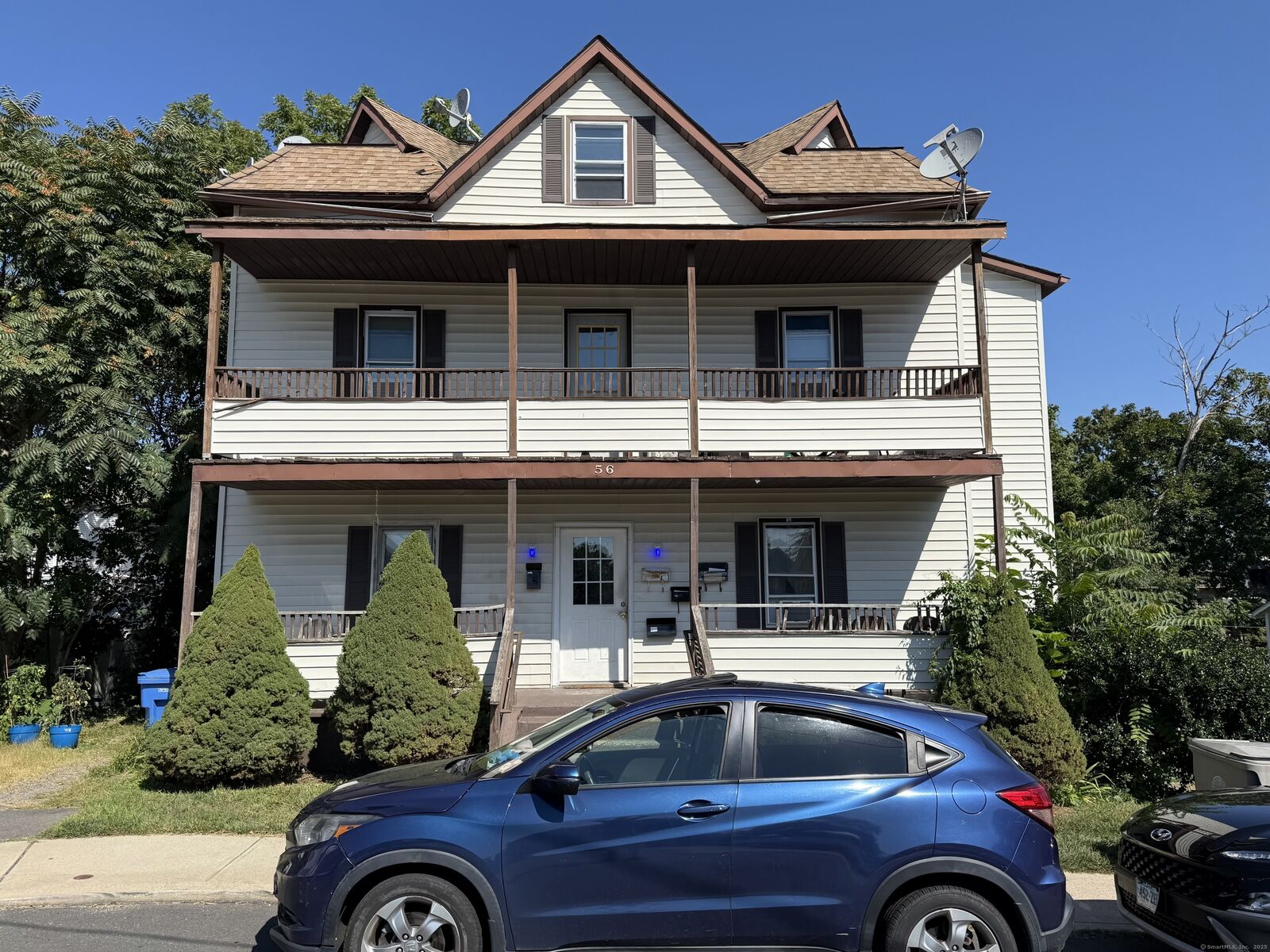 Property Photo:  56 Ingraham Place 4  CT 06010 