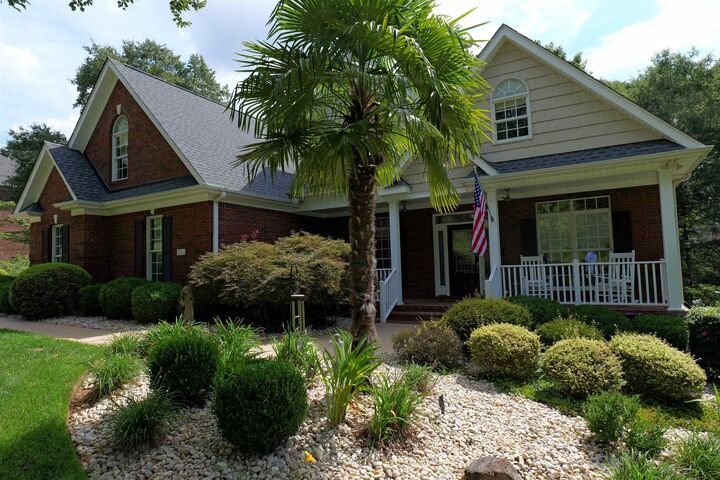 Property Photo: 272 Antrim Avenue SC 29369