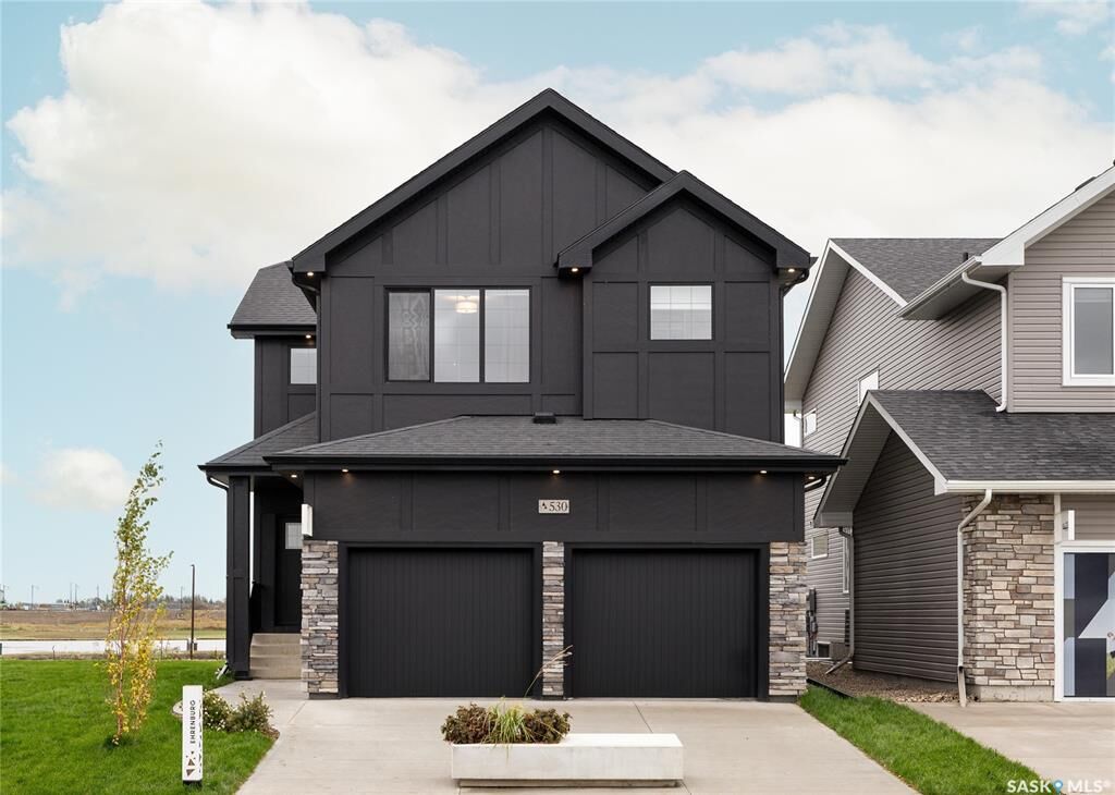 Property Photo: 481 Germain Manor SK S7V 1V8