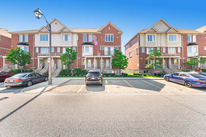 Photo de la propriété: 5605 Oscar Peterson Boulevard 2 ON L5M 0T2