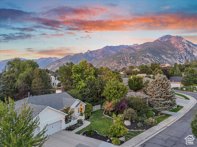 Property Photo: 3177 E Fur Hollow Dr UT 84092