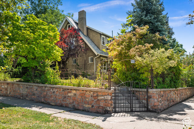 Property Photo: 405 S 1100 E UT 84102