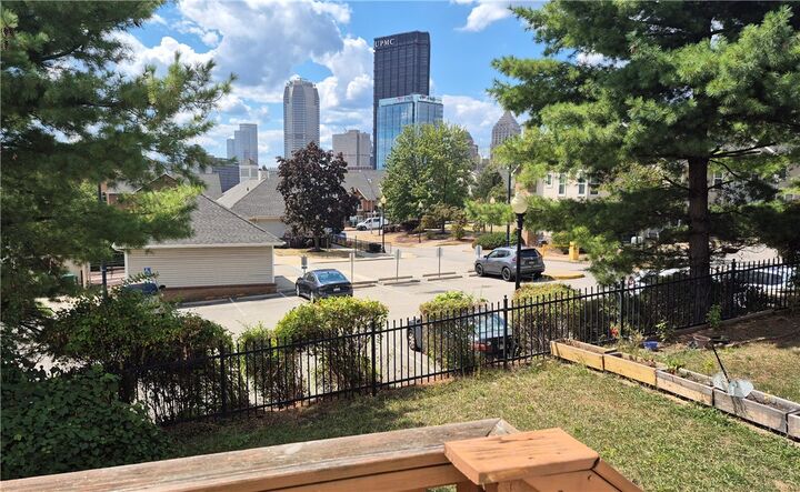 Property Photo: 517 Arthur St PA 15219