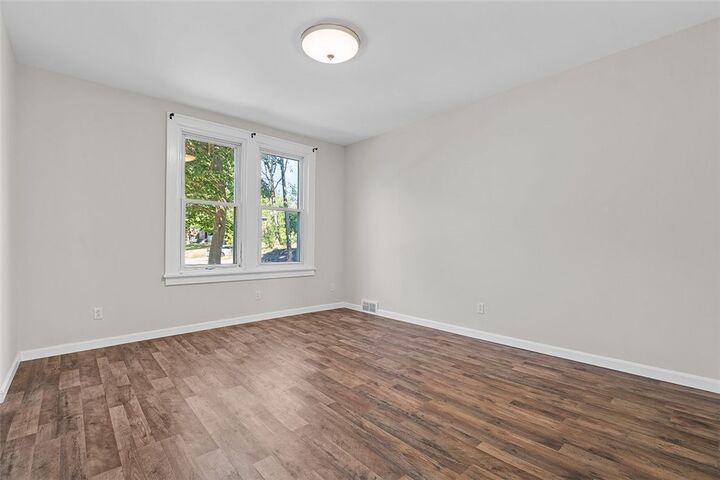 Property Photo: 217 Pennsylvania Ave PA 15202